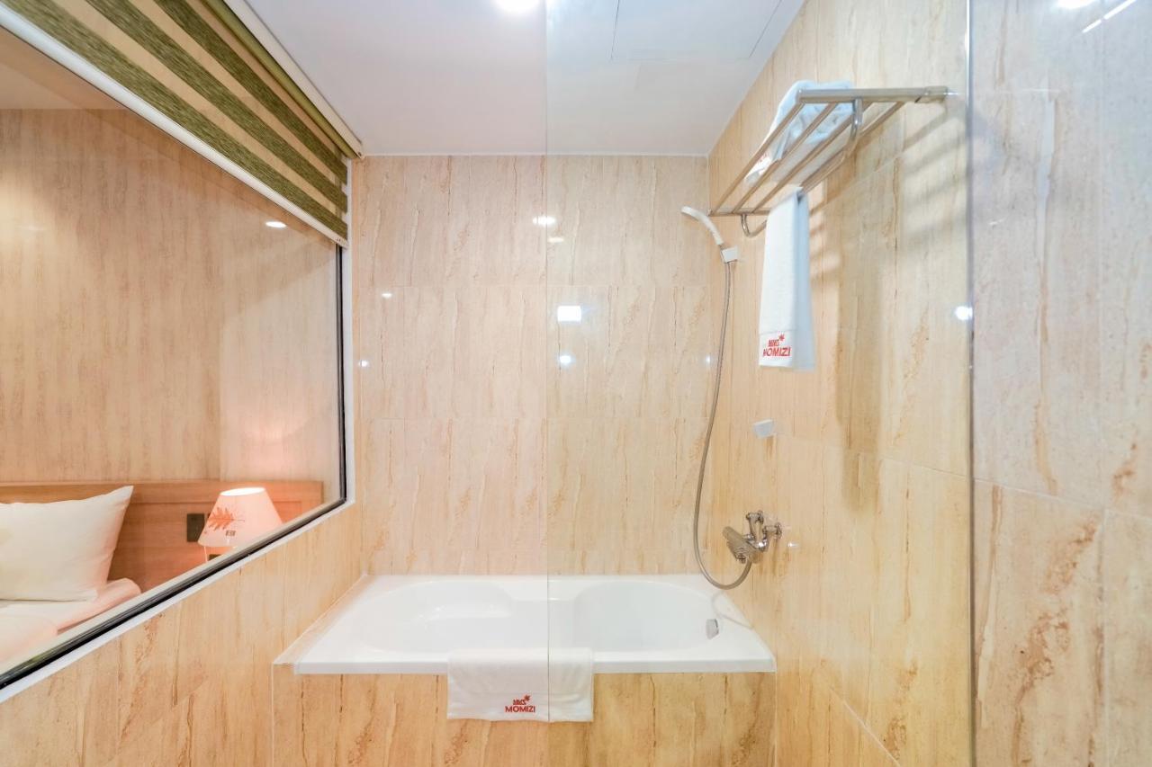 Momizi Hotel Hai Phong Exterior photo